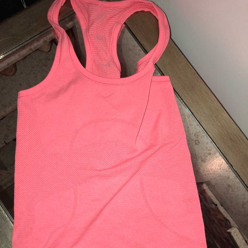 Lululemon shirt